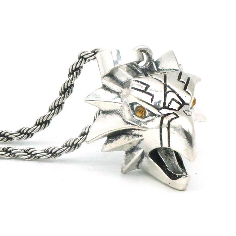 Collana con medaglione a forma - Cobra Extruder recensione e prezzo