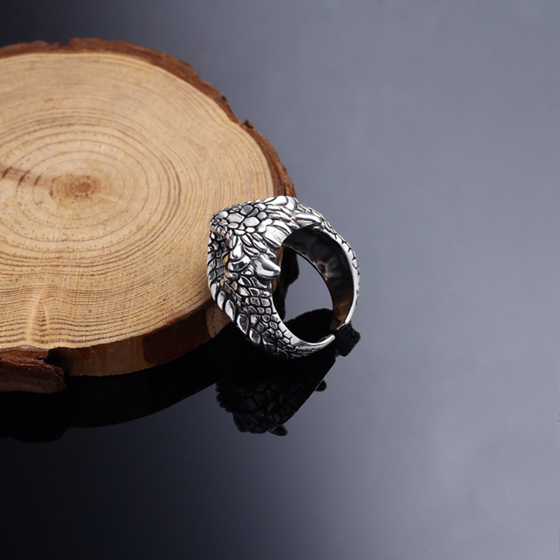 Ferocious Cobra Head Ring Drag - Cobra Extruder recensione e prezzo